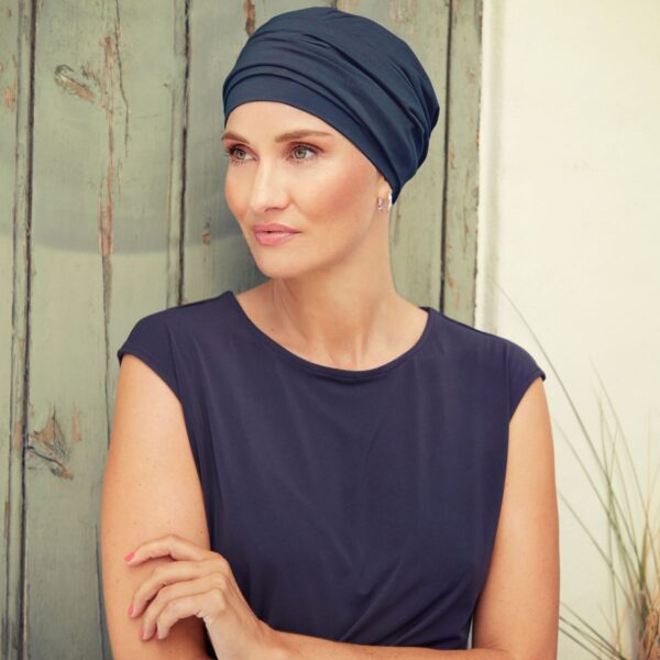 Hoc Nomi turban, Black Iris